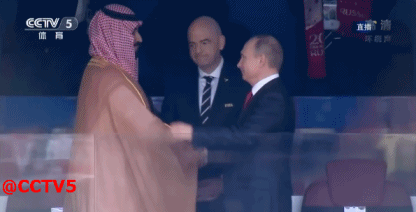 img-e3b88c86e1d4e52ebcabb2d34ba6779a.gif