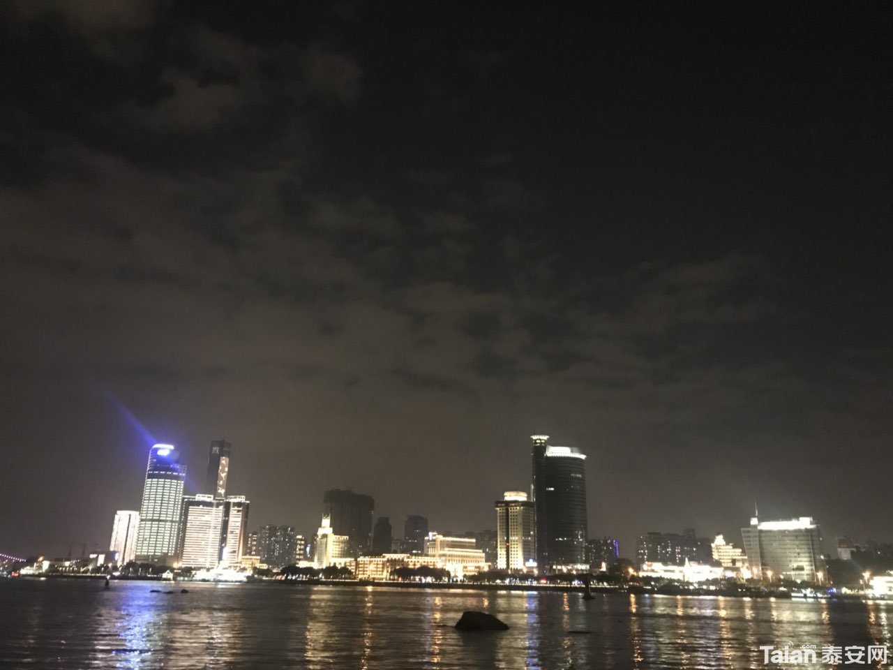 201811078801881541581088120266.jpg