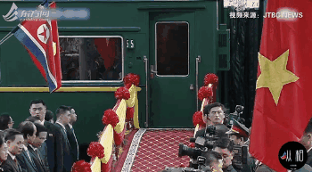 898a2352b53c43a7907468e8671885a8.gif