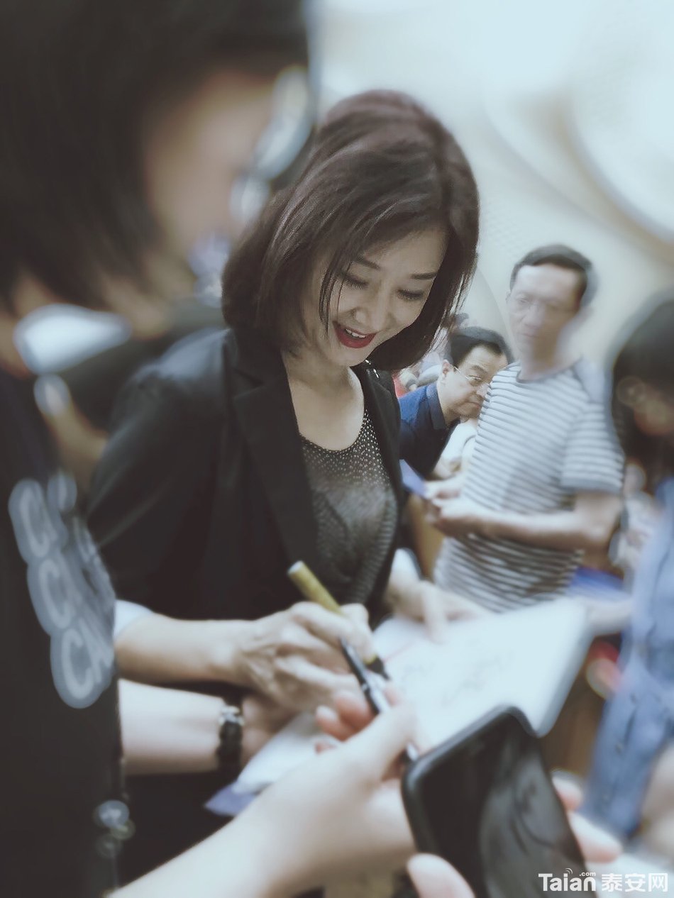 d3ab86ad-87d2-4b9d-a4c8-54d977d614fe.jpg