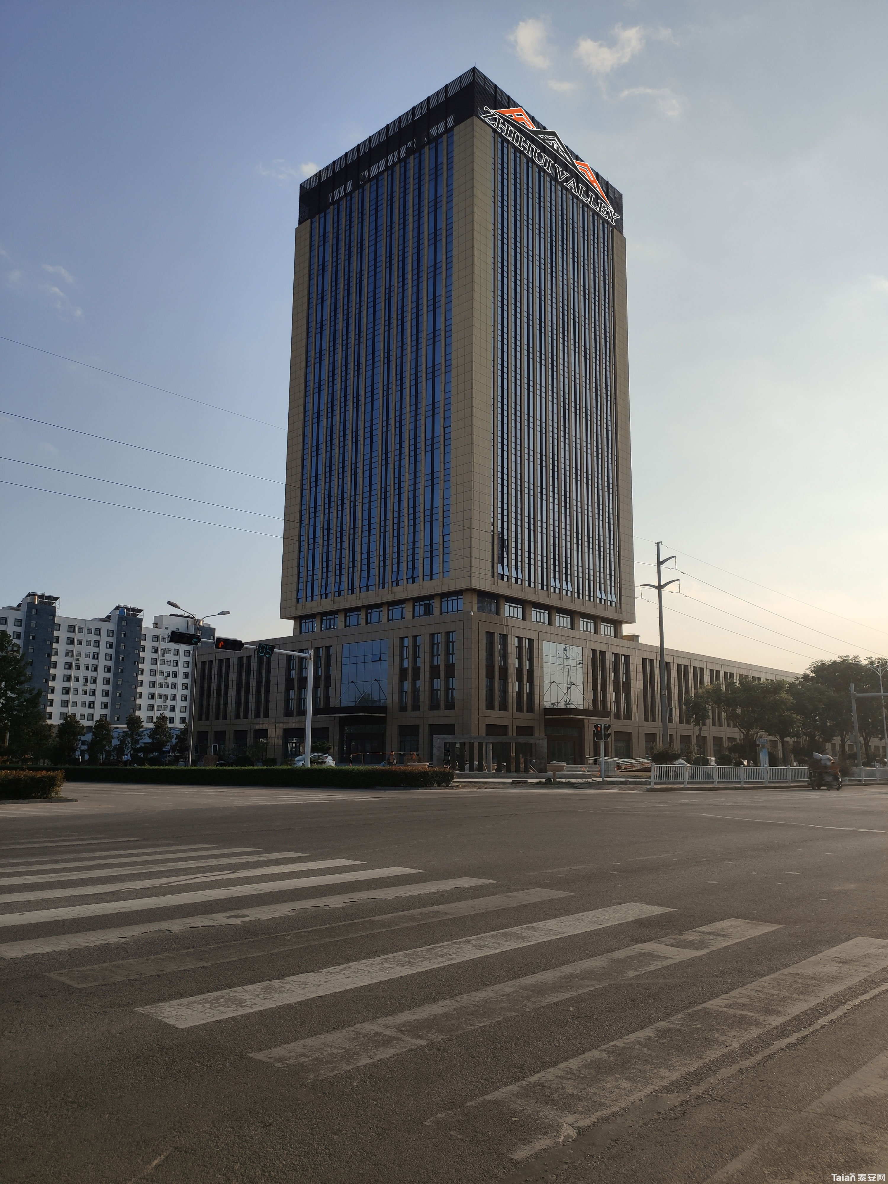 5fc980bee09ca71a41a2aa73c1df5c8.jpg