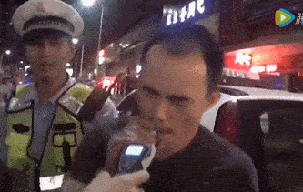 9d5b127a7e7febdeeb1108220453ec51.gif
